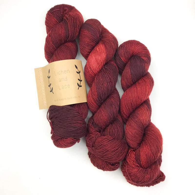 1 Ply Superwash Fingering | Lichen and Lace