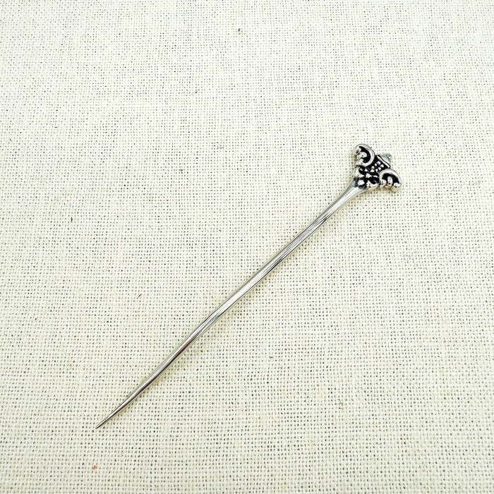 Fleur de Lis Shawl Stick