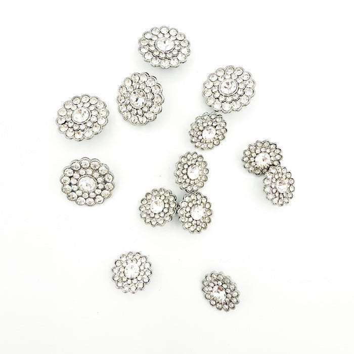 Sparkly Buttons Bright White | 22mm