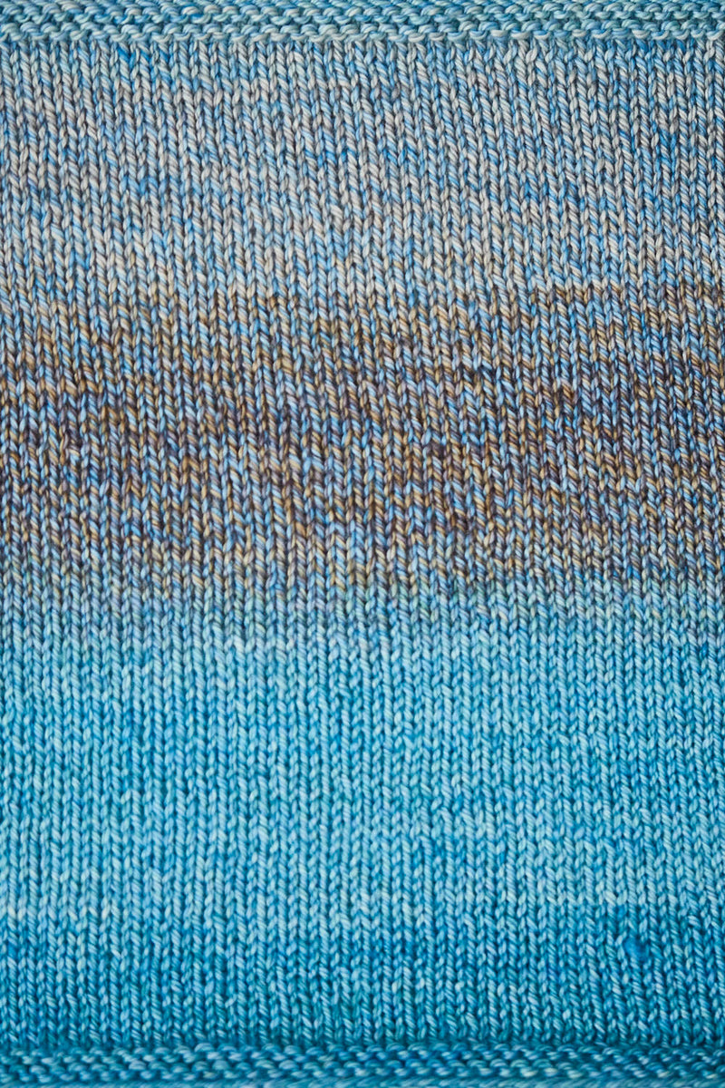 Spiral Grain Worsted | Jacaranda