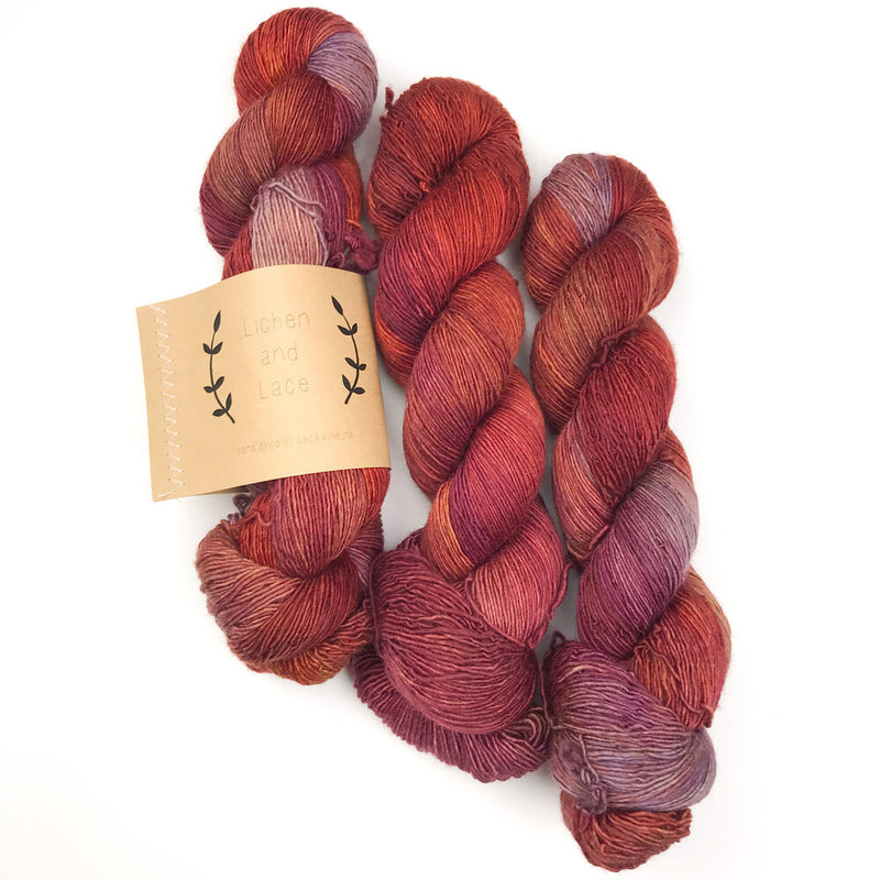 1 Ply Superwash Fingering | Lichen and Lace