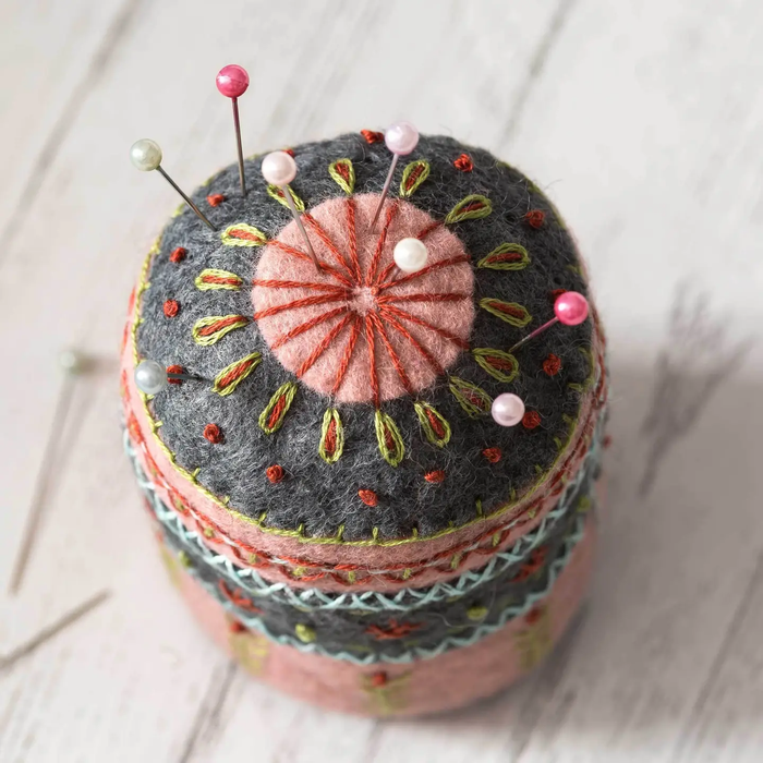 Pin Cushion Felt Craft Mini Kit