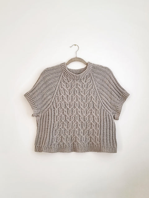 Diona Tee