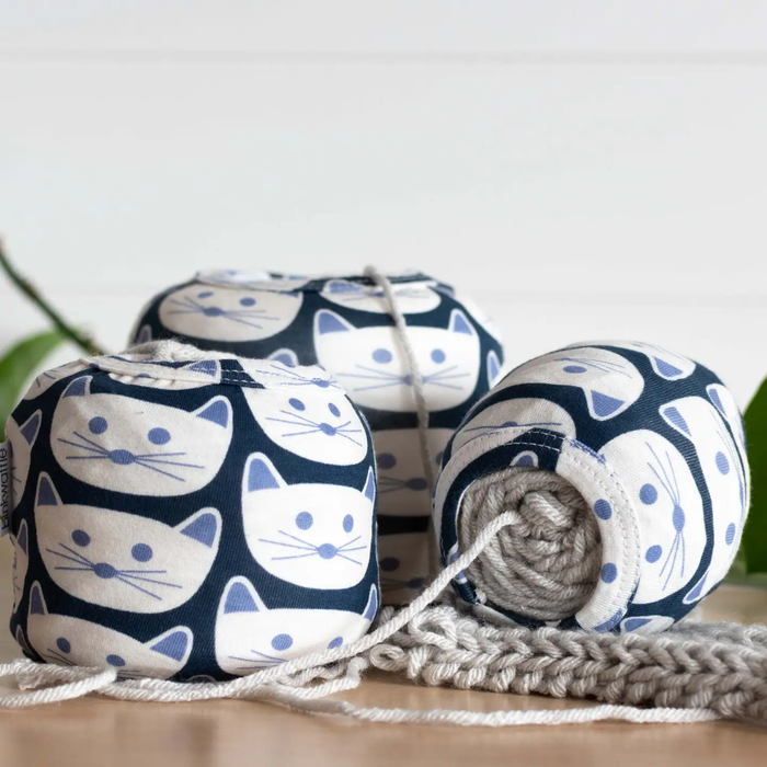 Kitty Cozy | Cozy Cakes