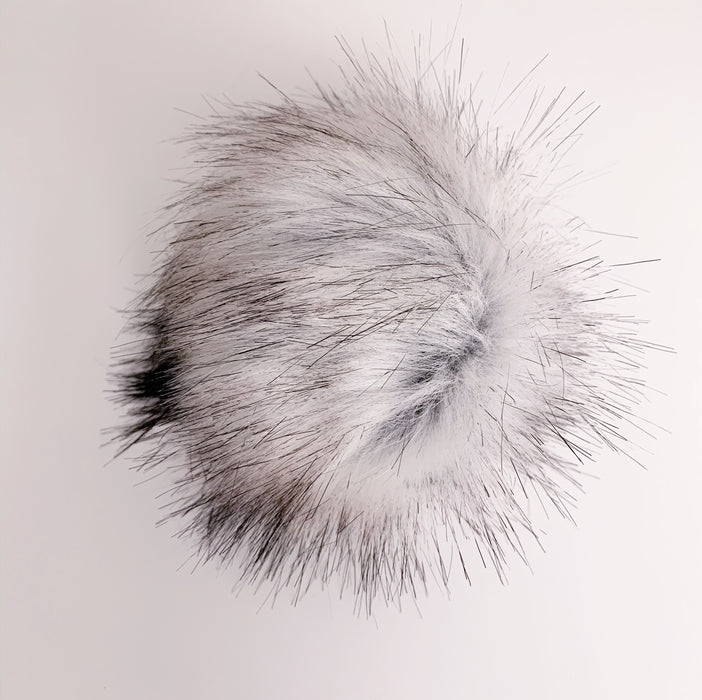 Canadian Linx Pompom