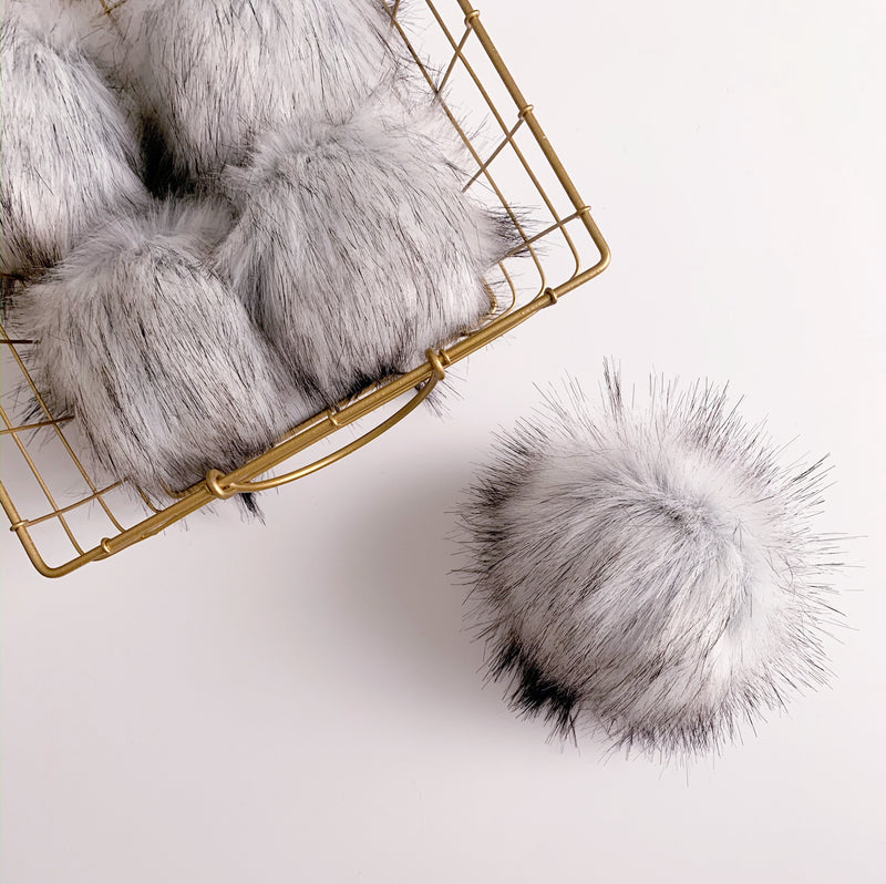 Canadian Linx Pompom