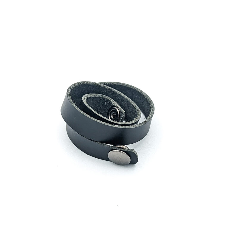 Simple Snap Shawl Cuff with Gunmetal Snap